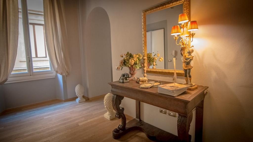 Stunning Apt 5Min Walk To Duomo Florence Luaran gambar