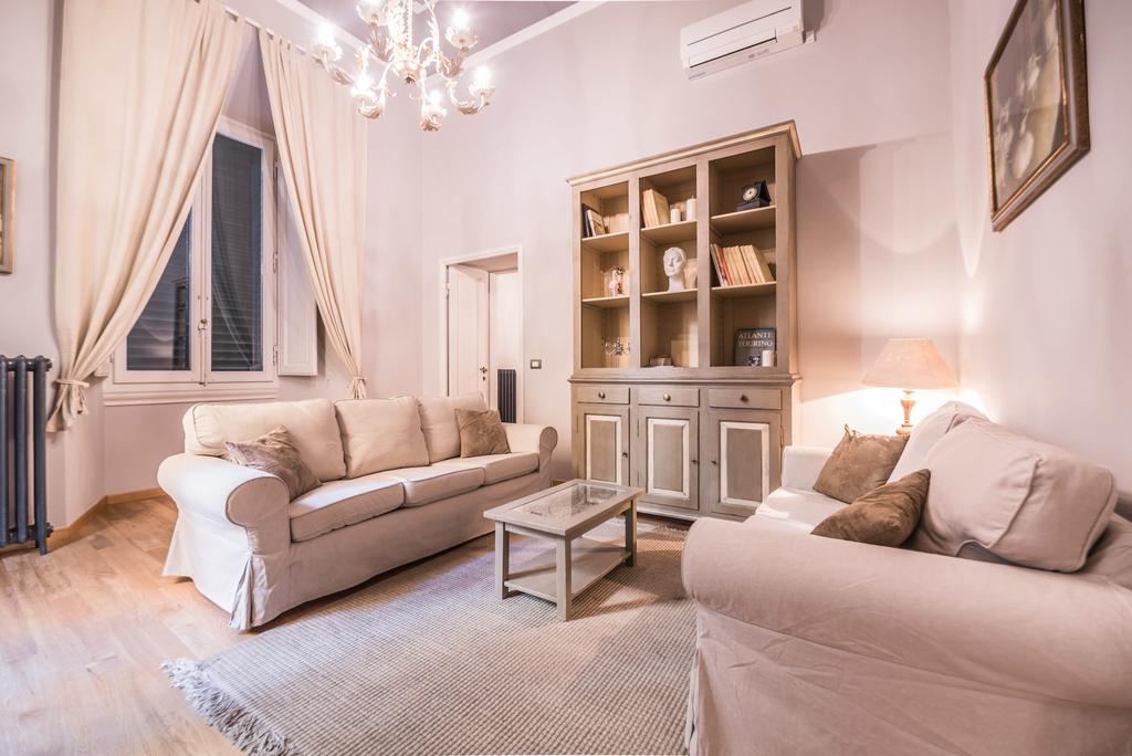 Stunning Apt 5Min Walk To Duomo Florence Luaran gambar